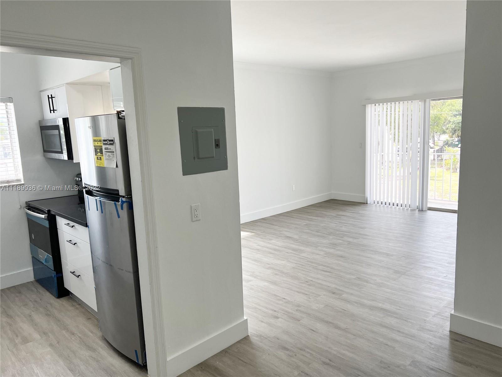 ISLE OF NORMANDY MIAMI VI - Residential Lease