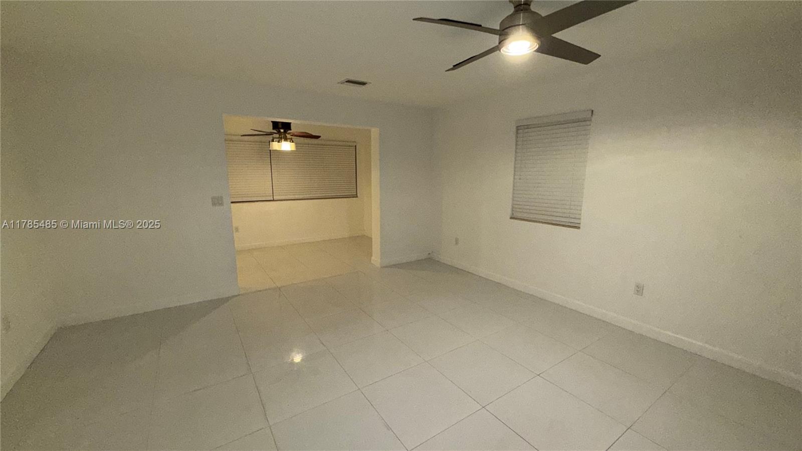 HOLLYWOOD SOUTH SIDE ADD - Residential Lease