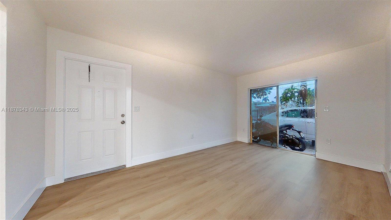 CITY OF MIAMI SOUTH - Residential Lease