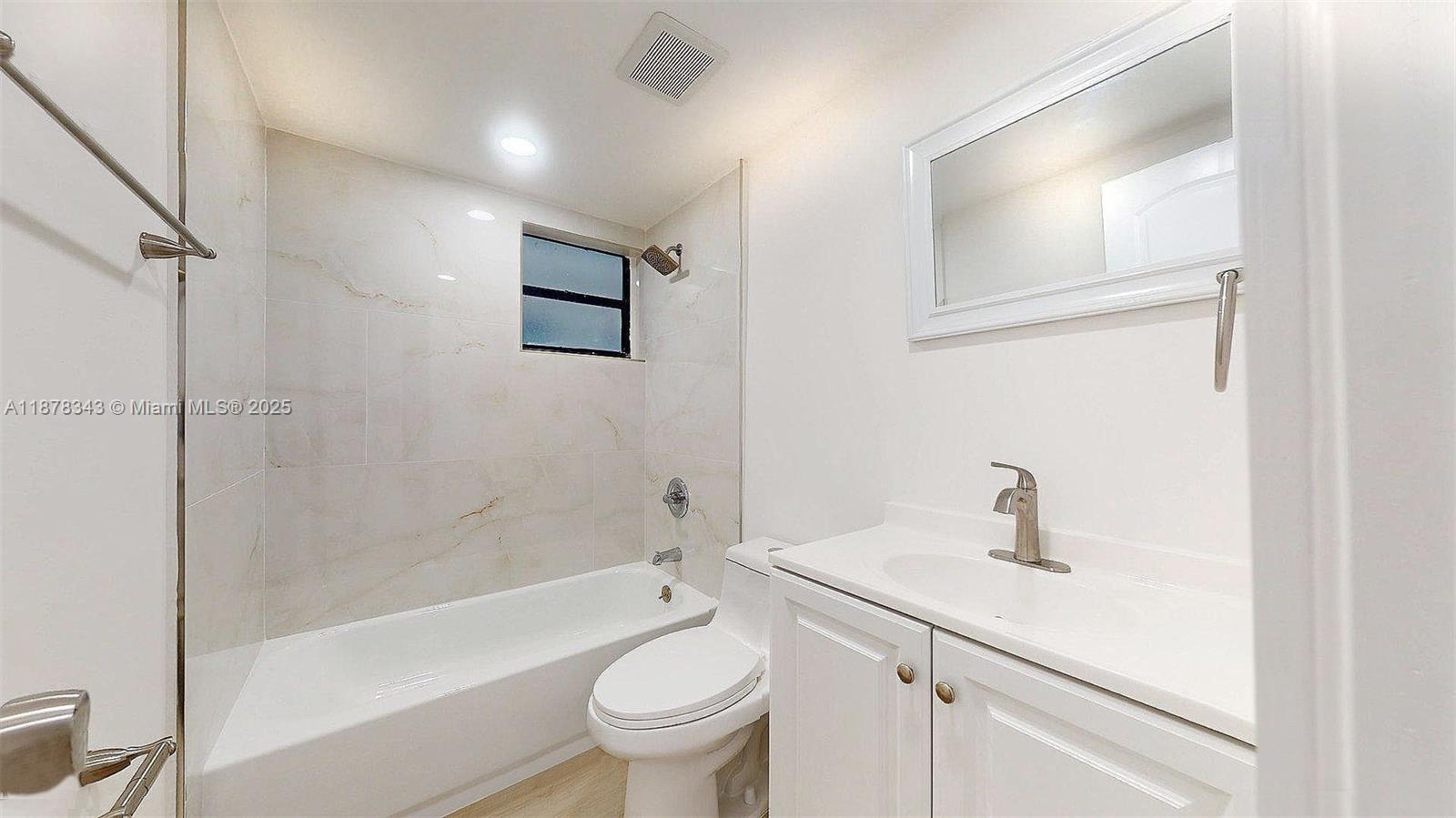 CITY OF MIAMI SOUTH - Residential Lease