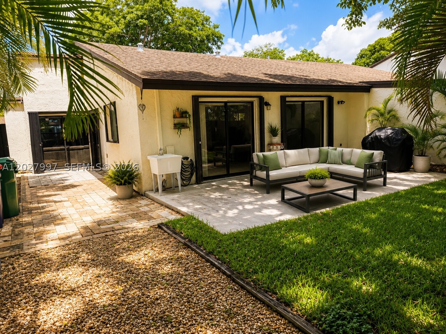 WOODGATE - Residential Lease
