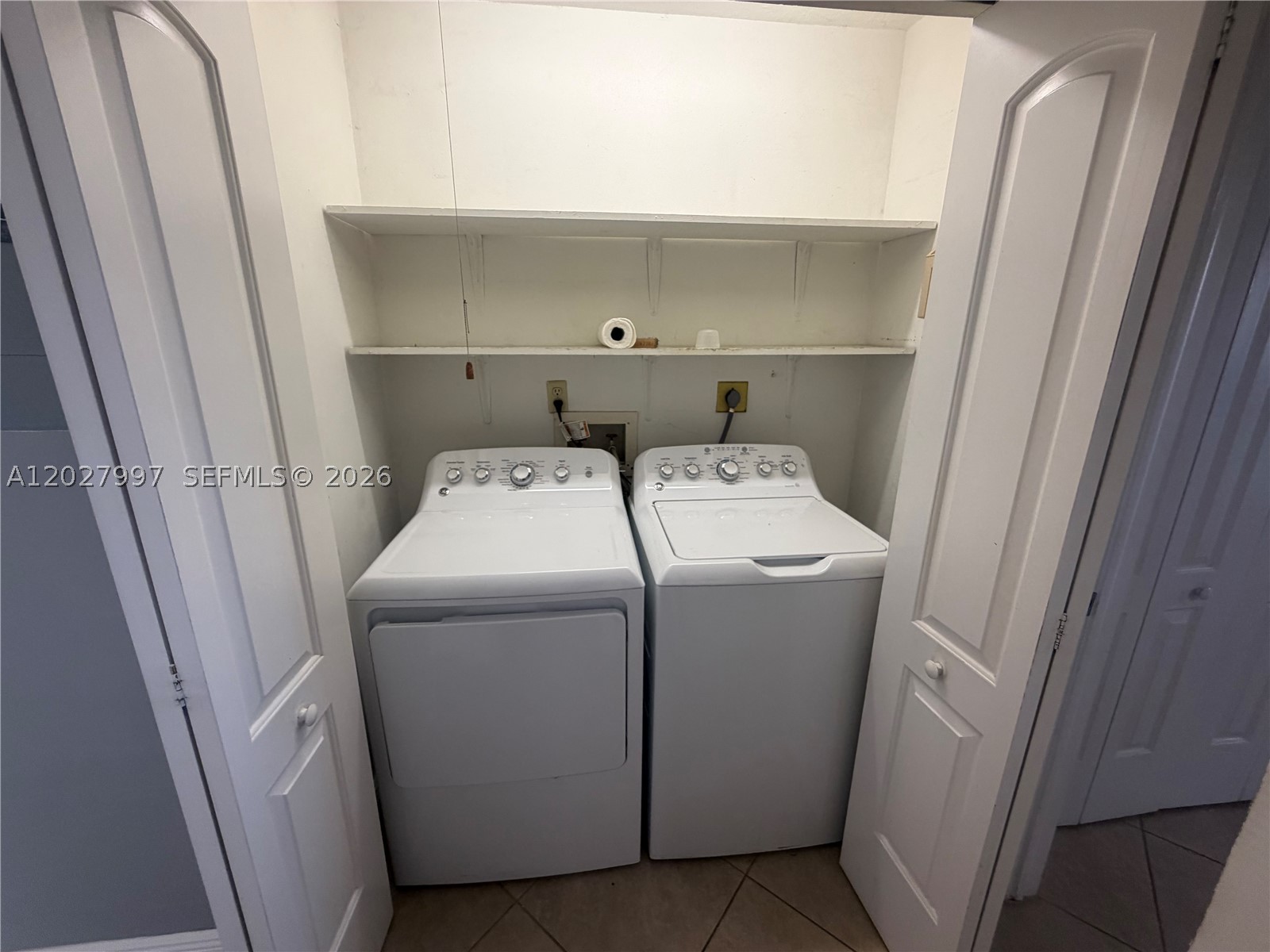WOODGATE - Residential Lease