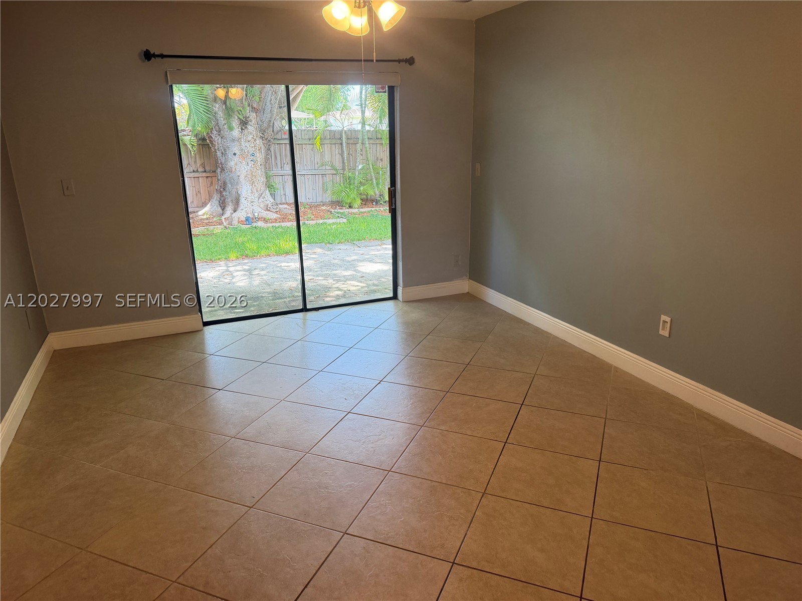 WOODGATE - Residential Lease
