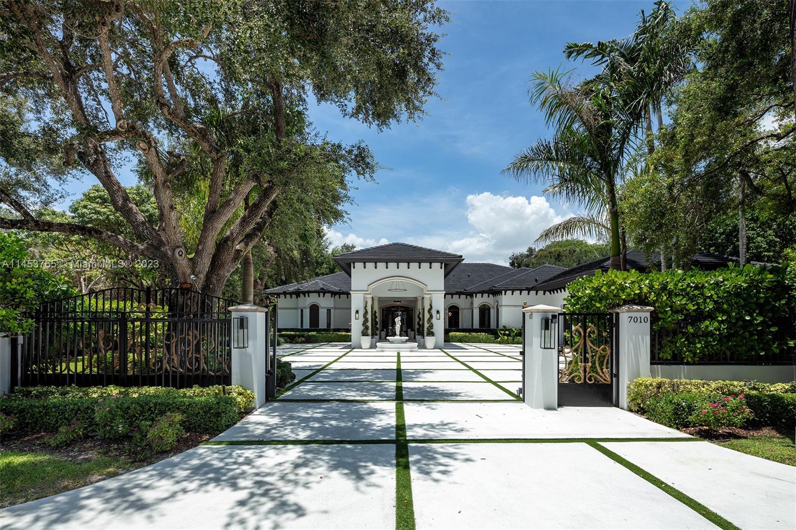 PALM MIAMI AMD - Residential