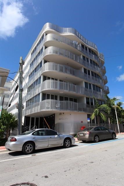 ARTEPARK NORTH CONDO - Residential Lease