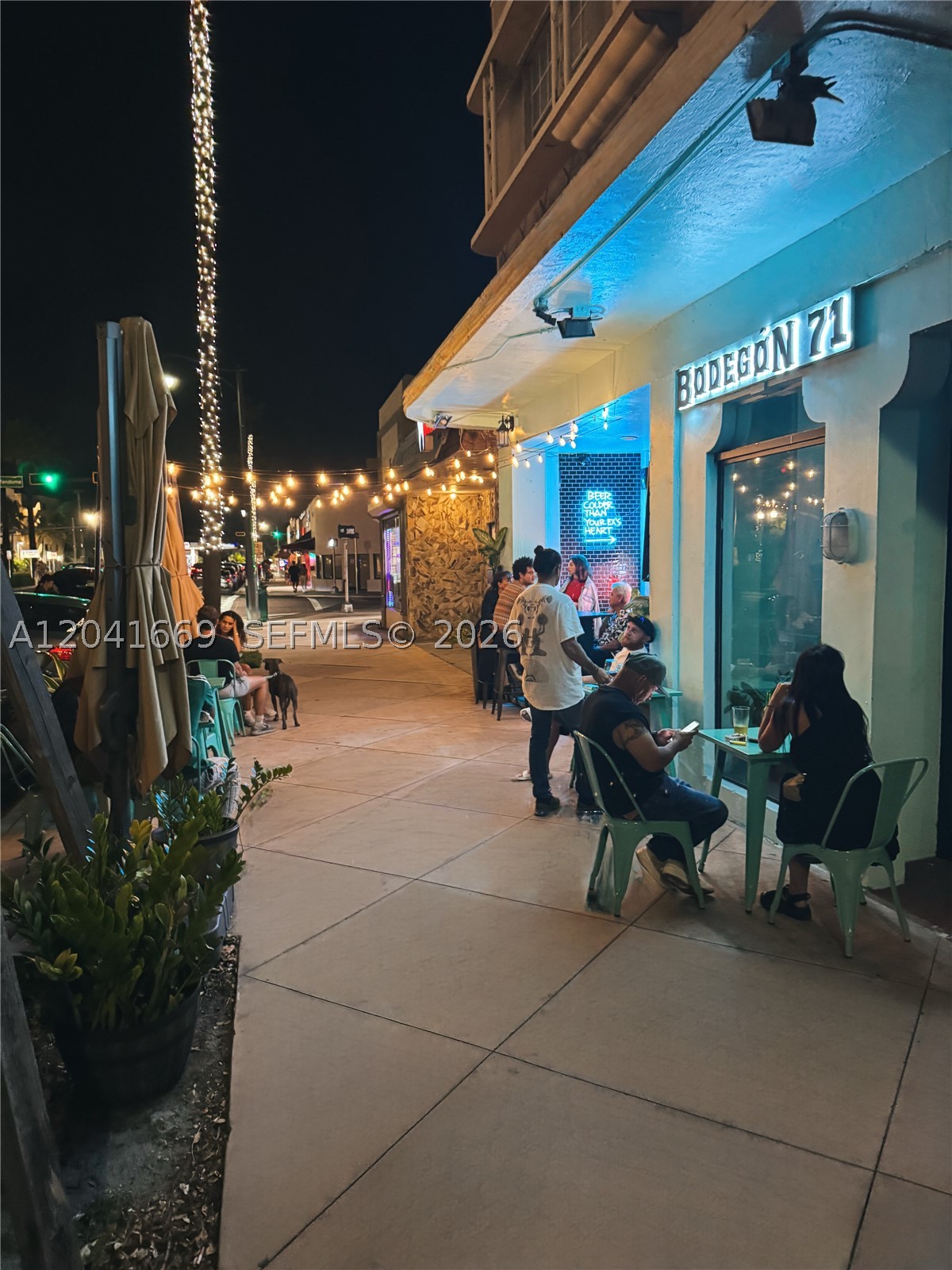 Well-established Argentinian restaurant with a strong local following, loyal repeat clientele, and proven neighborhood presence. Excellent opportunity to acquire a turnkey operation with an established customer base and strong community recognition.