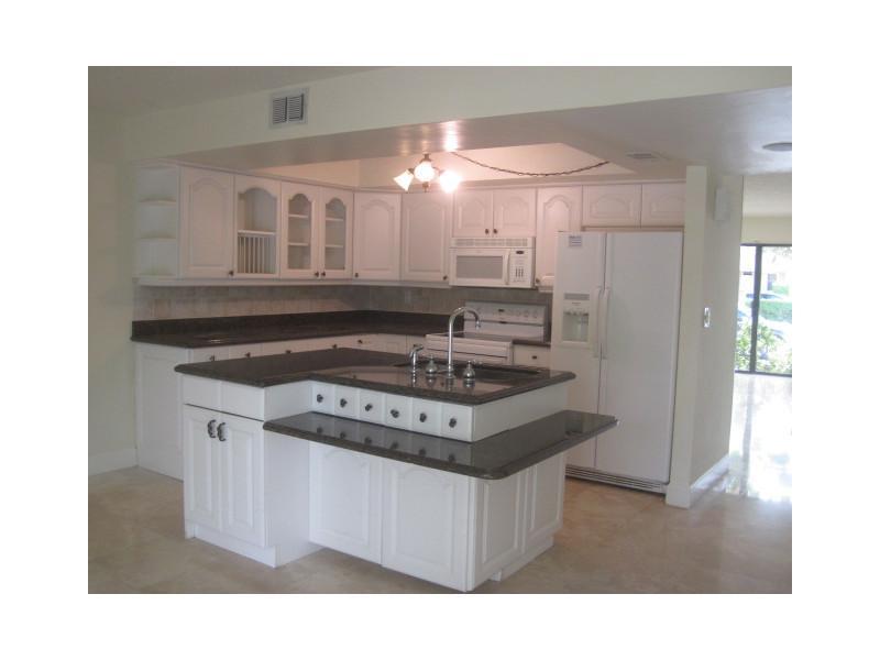 EASTERN SHORES - Residential Lease