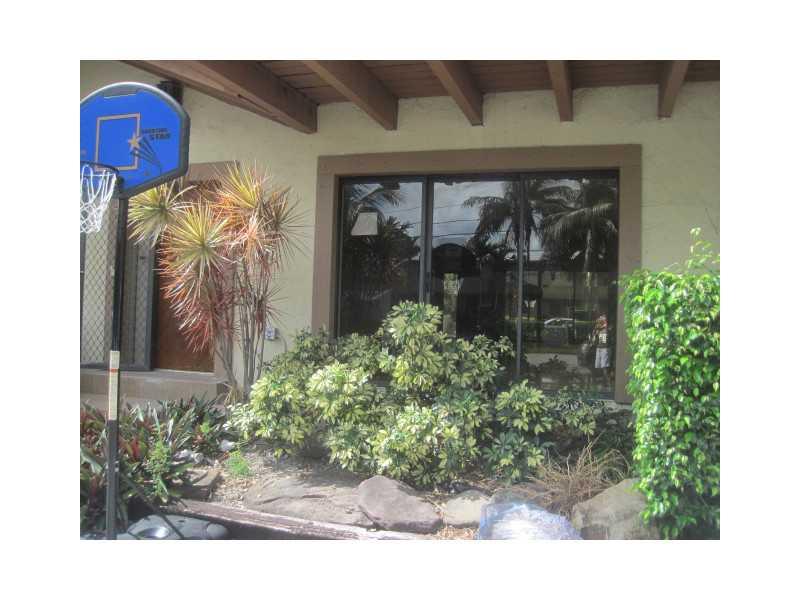 EASTERN SHORES - Residential Lease