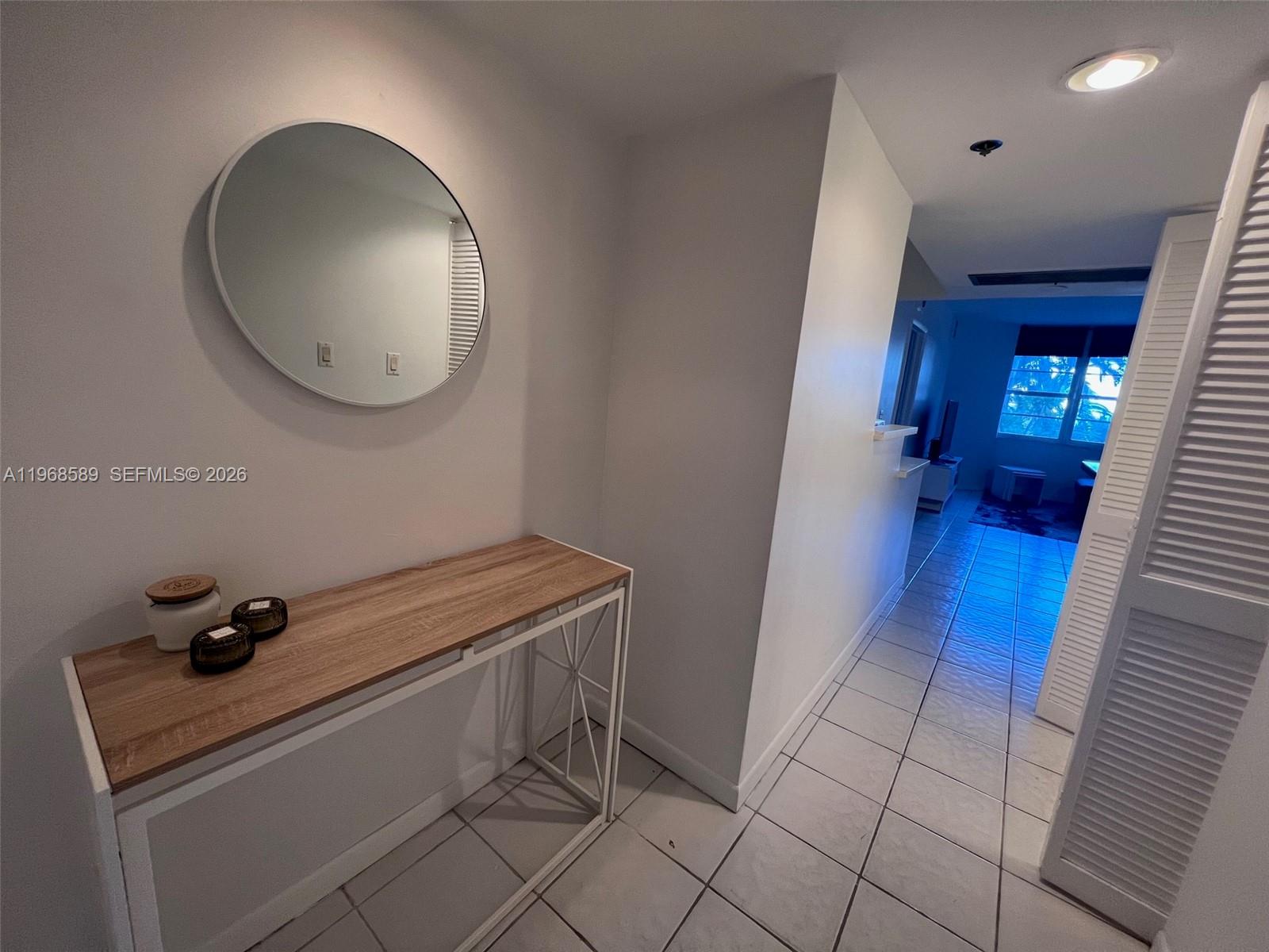 THE DECOPLAGE CONDO - Residential