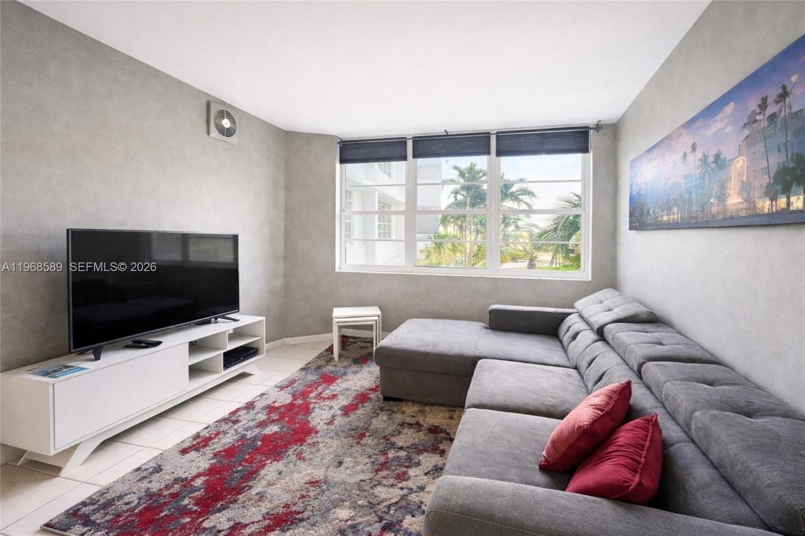 Very Nice 1 bedroom apt with beautiful garden and water view at Decoplage Condo! East exposure, the most quiet in the building! The apartment features new furniture and decoration, walk in closets, bathroom with bath-tub/shower. The apartment is rented until June 15th 2026, tenant is paying $3000/mo on a long term basis (for almost 2 years). Gorgeous heated pool, state of the art gym, updated lobby and upper lobby areas, 24/7 lobby attendant, 24/7 security and right to park 1 car through valet parking included. Best area in South Beach when Lincoln Rd meets the Ocean. Excellent as investment or to live in! 
Special assessment has been paid in full (value of $25000). PRICE IS FIRM.
Tenant allows showings on Monday's and Wednesday's between 11am and 2pm.
Financing possible with 25% down payment.