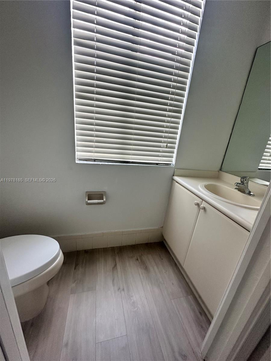 SHOMA TOWNHOMES AT KEYSCO - Residential Lease
