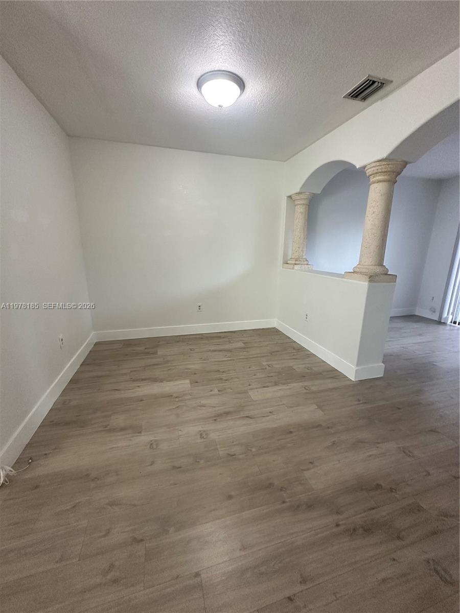 SHOMA TOWNHOMES AT KEYSCO - Residential Lease
