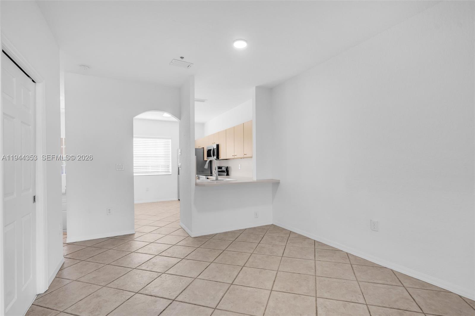 LAS BRISAS AT DORAL CONDO - Residential