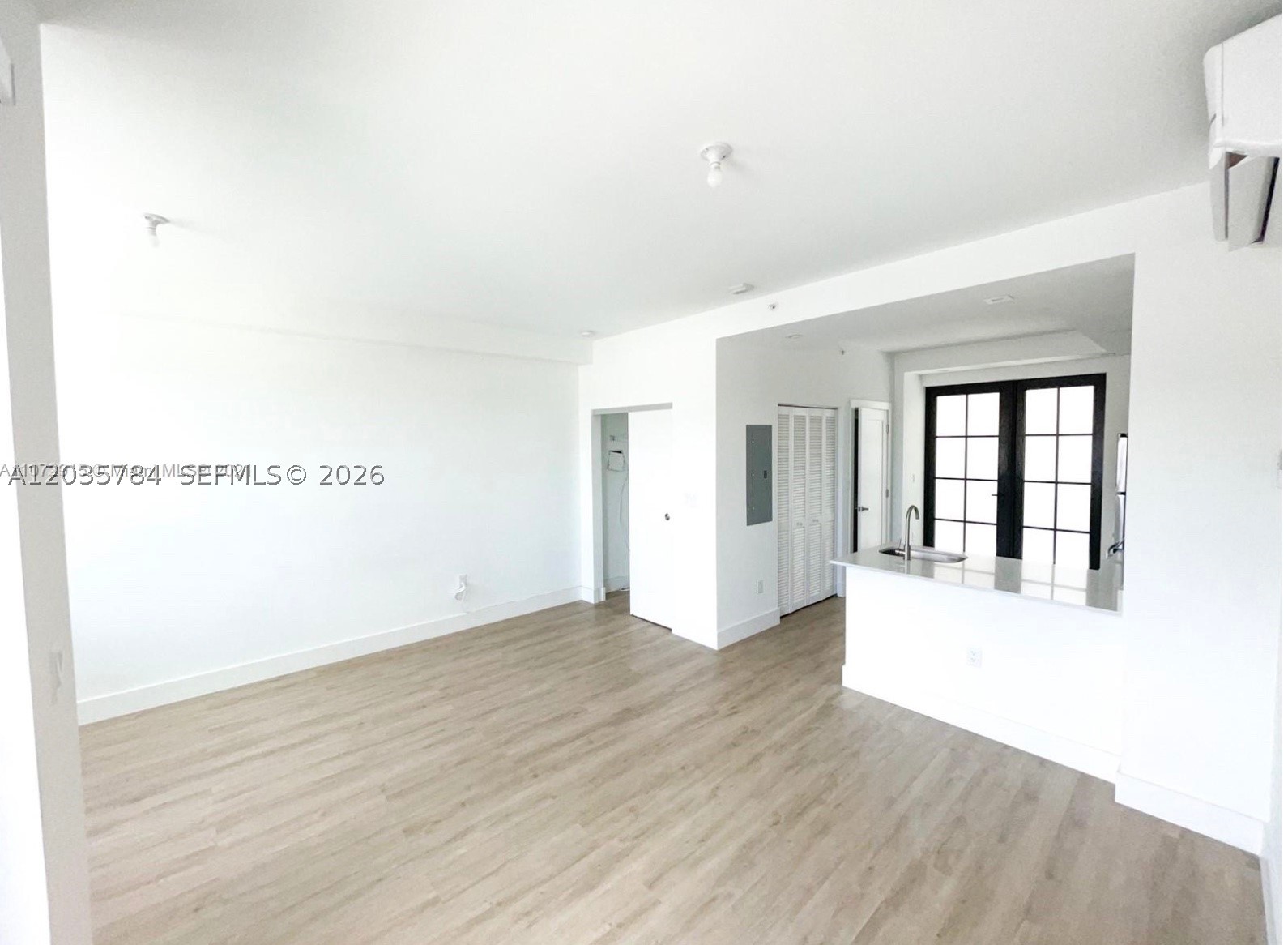 MAIN STREET LOFTS CONDO - Residential Lease