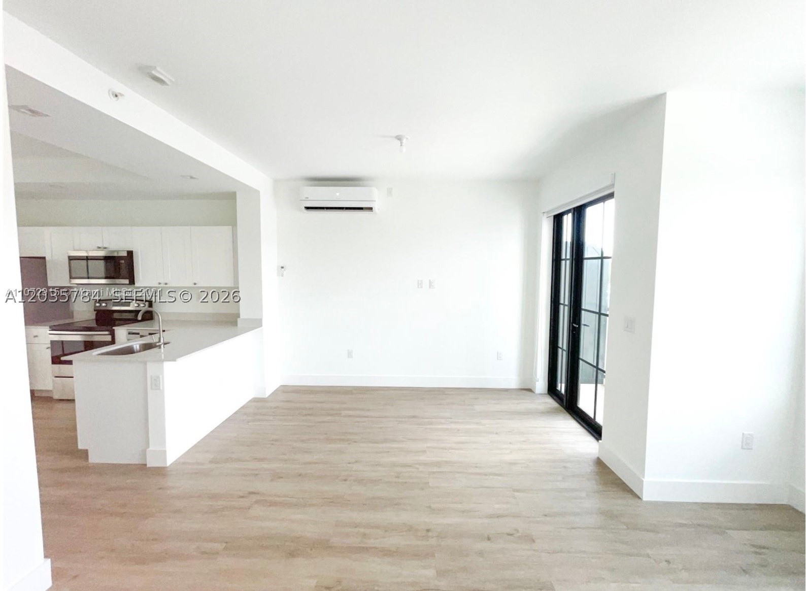 MAIN STREET LOFTS CONDO - Residential Lease