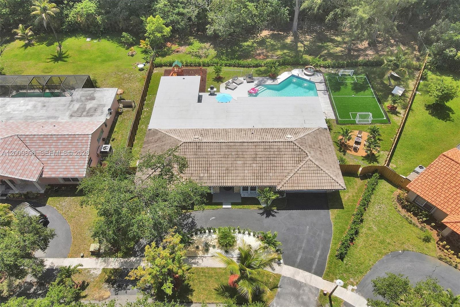 PLANTATION HARBOR FOURTH - Residential