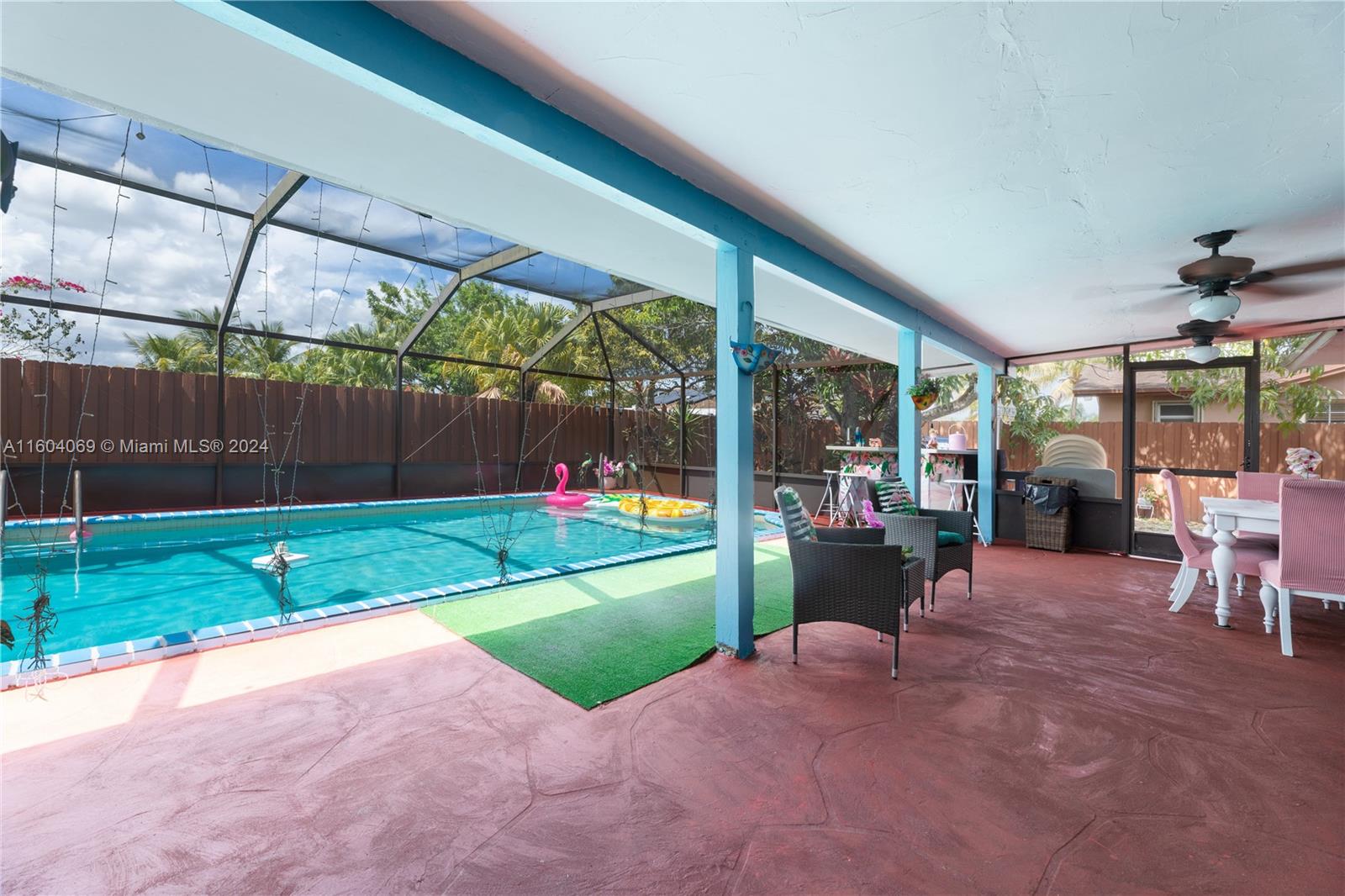 EMAUS PINES - Residential