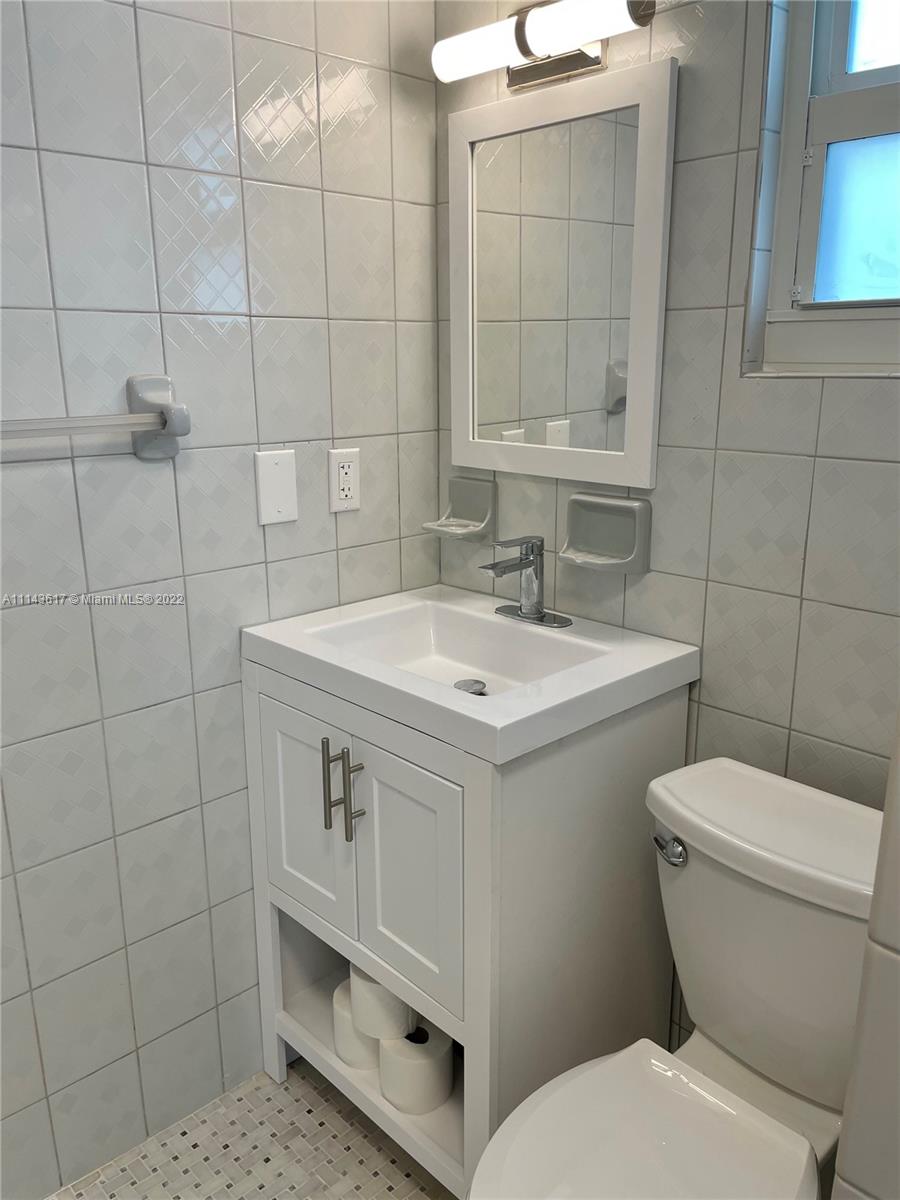CENTRAL MIAMI PART 2 - Residential Lease