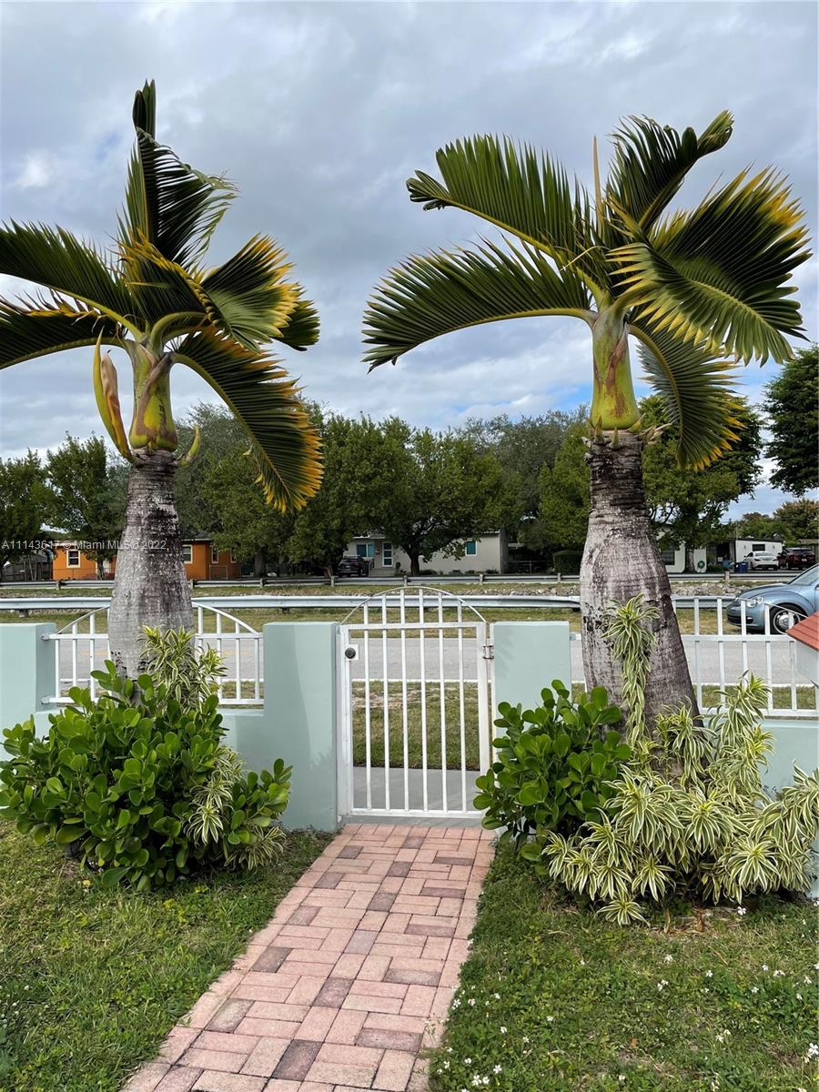 CENTRAL MIAMI PART 2 - Residential Lease