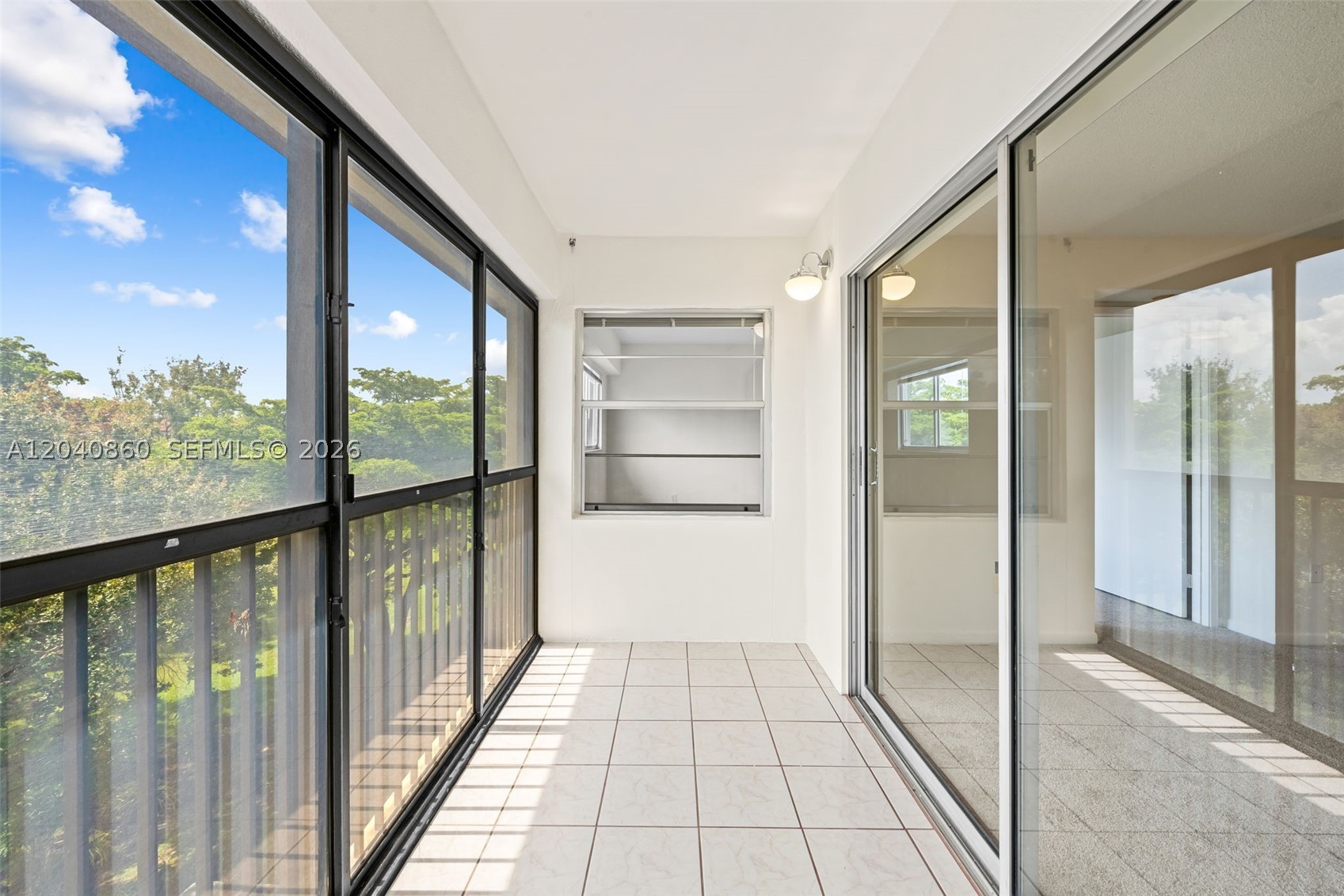 IVANHOE EAST AT CENTURY V - Residential