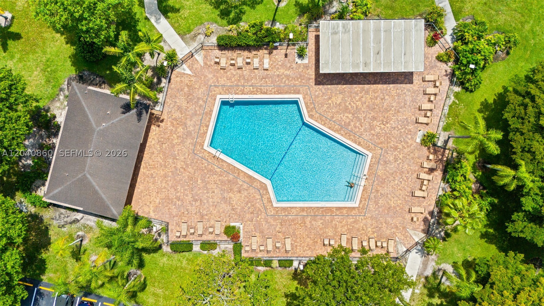 IVANHOE EAST AT CENTURY V - Residential