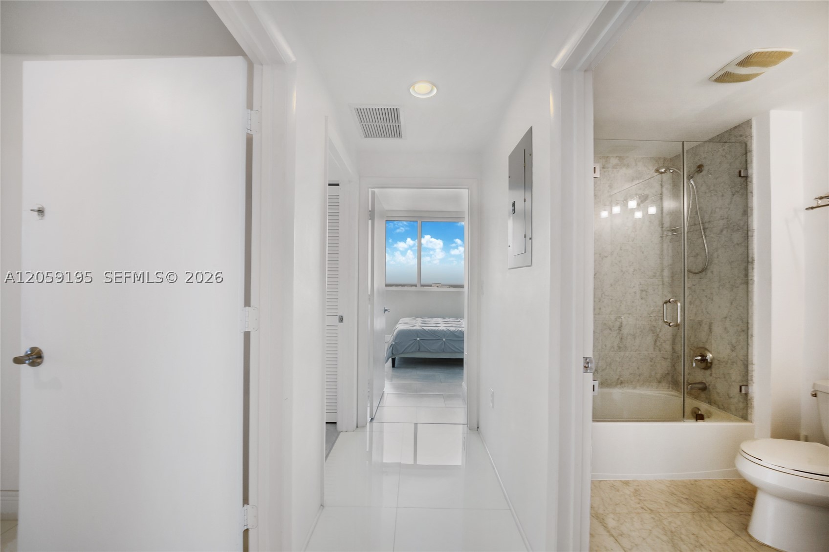 VIZCAYNE SOUTH CONDO - Residential