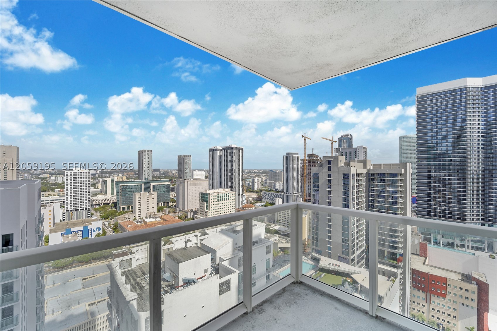 VIZCAYNE SOUTH CONDO - Residential