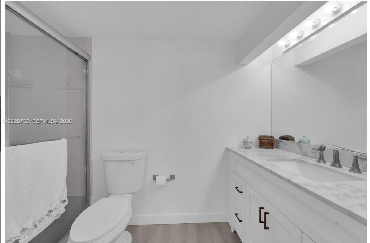 EAST POINT TOWERS CONDO - Residential Lease