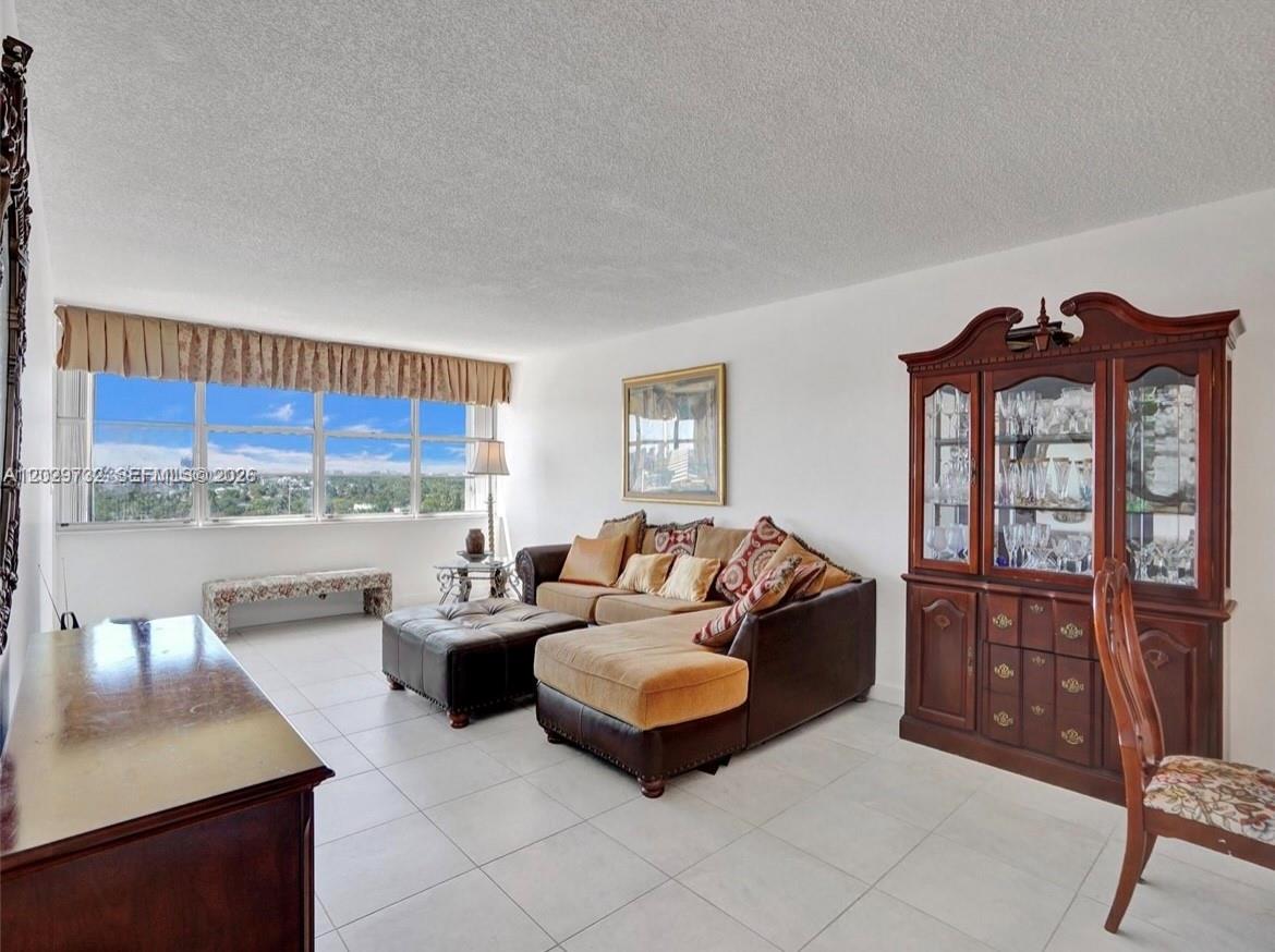 EAST POINT TOWERS CONDO - Residential Lease