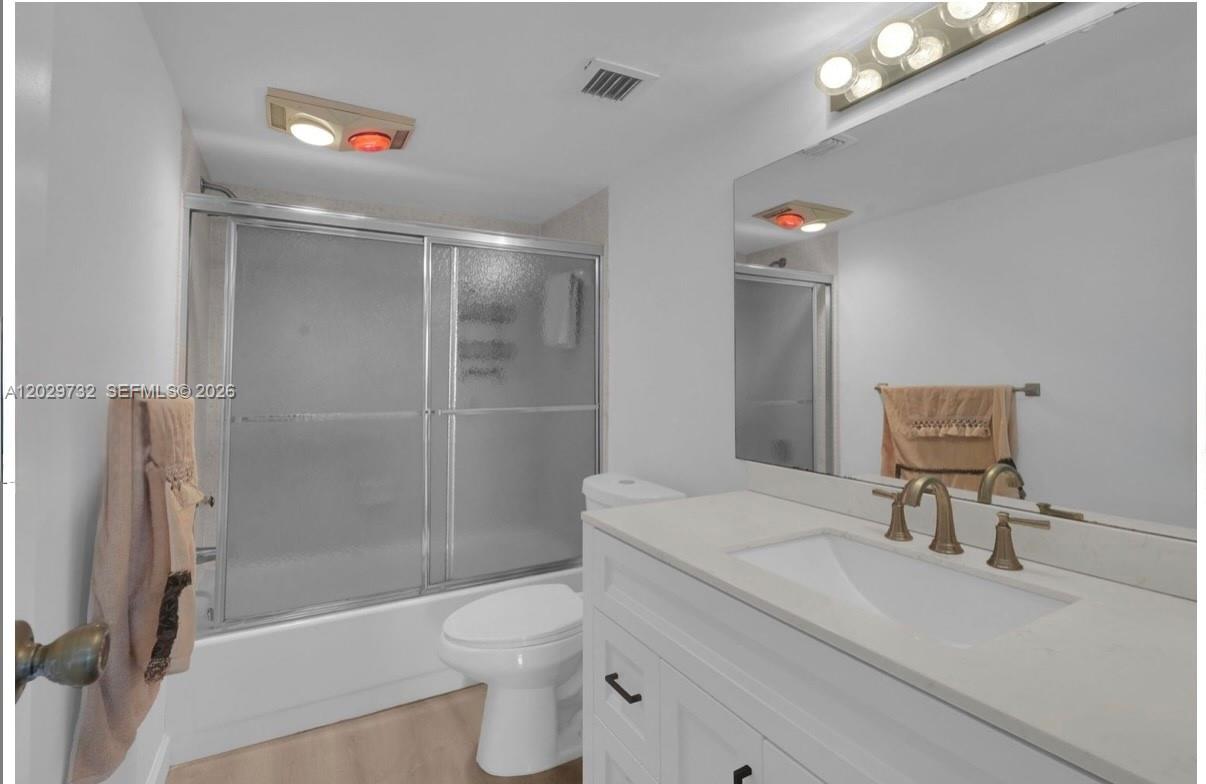 EAST POINT TOWERS CONDO - Residential Lease