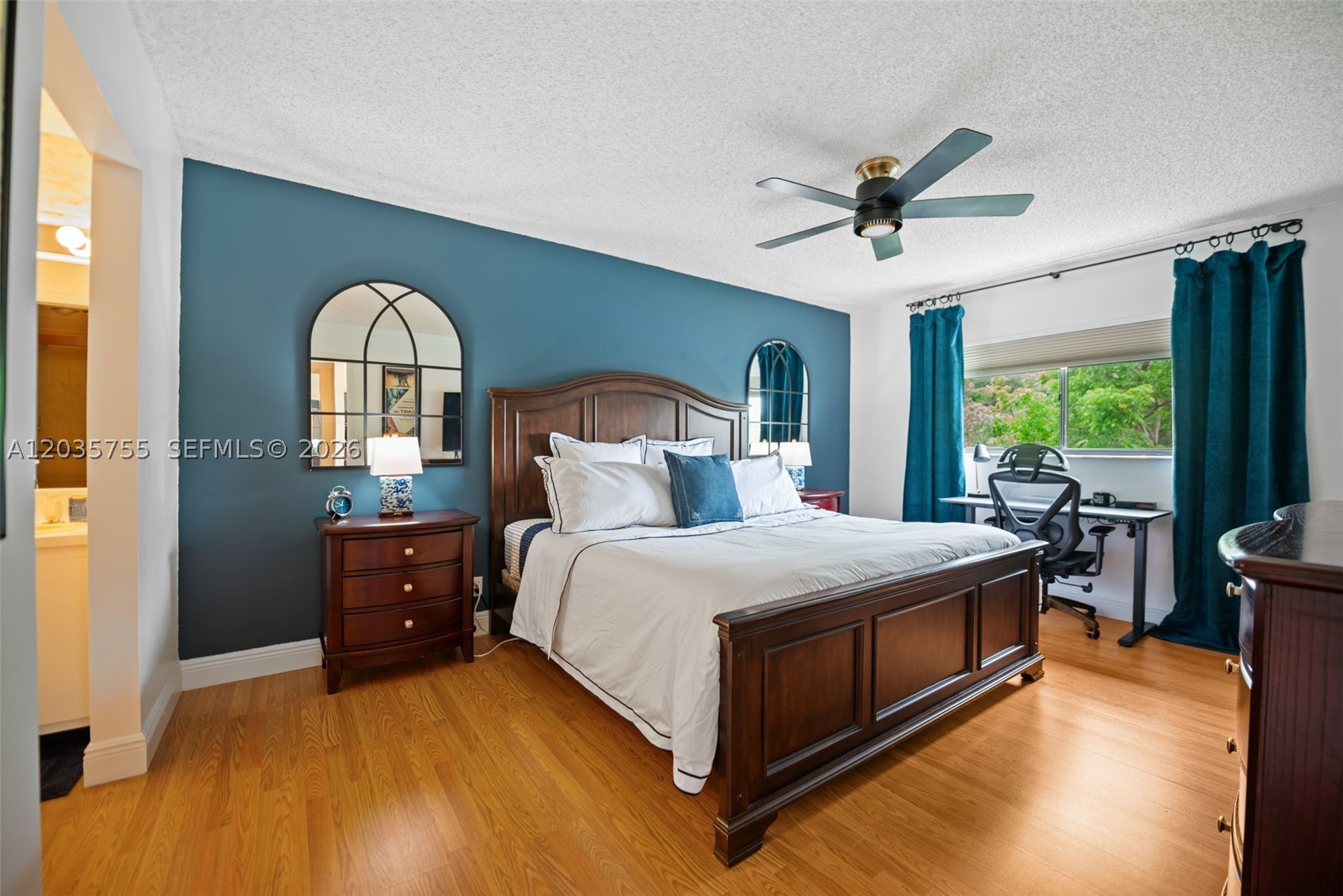 WATERSEDGE AT THE LAKES O - Residential