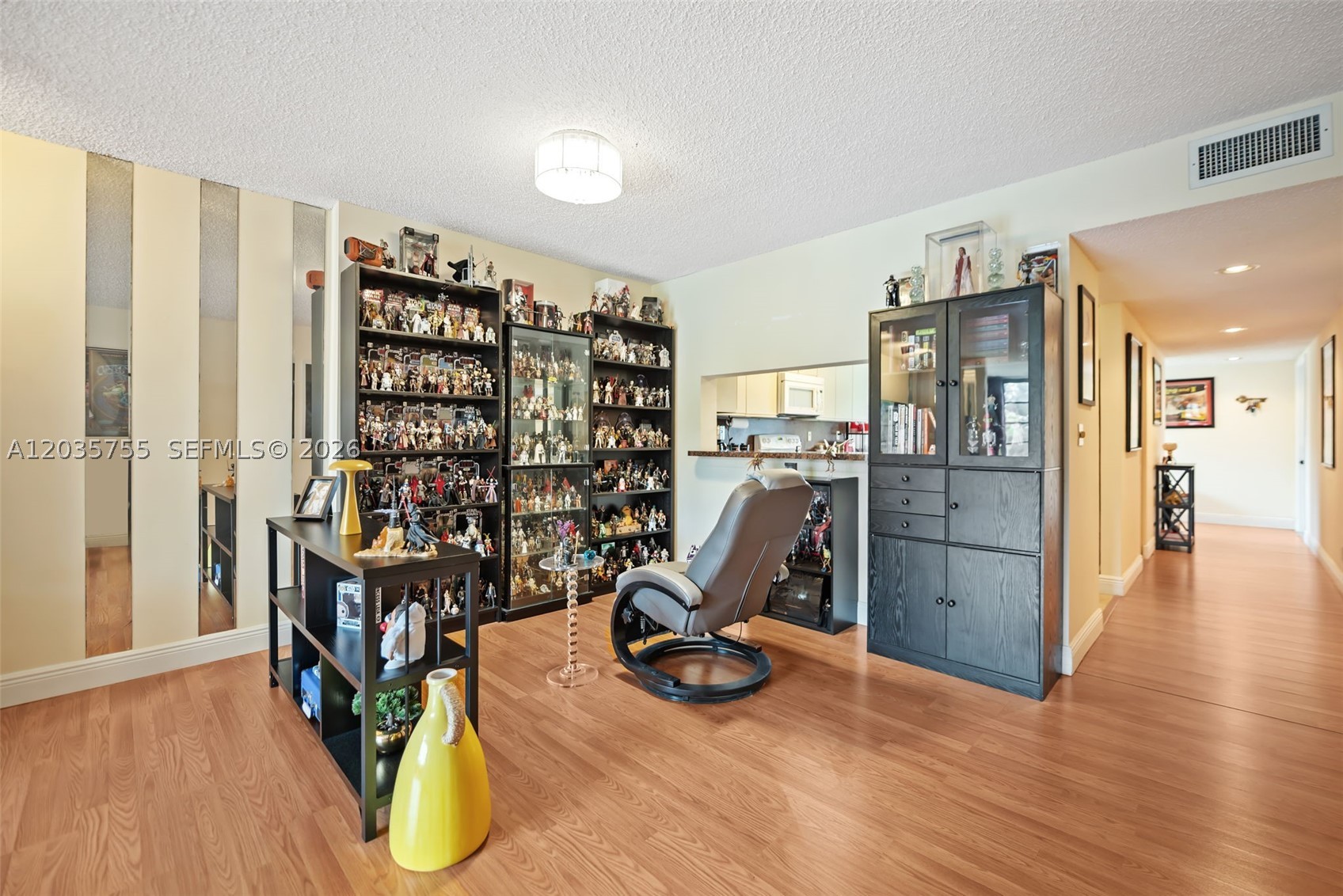 WATERSEDGE AT THE LAKES O - Residential
