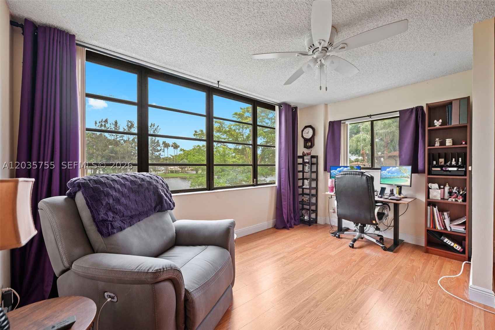 WATERSEDGE AT THE LAKES O - Residential