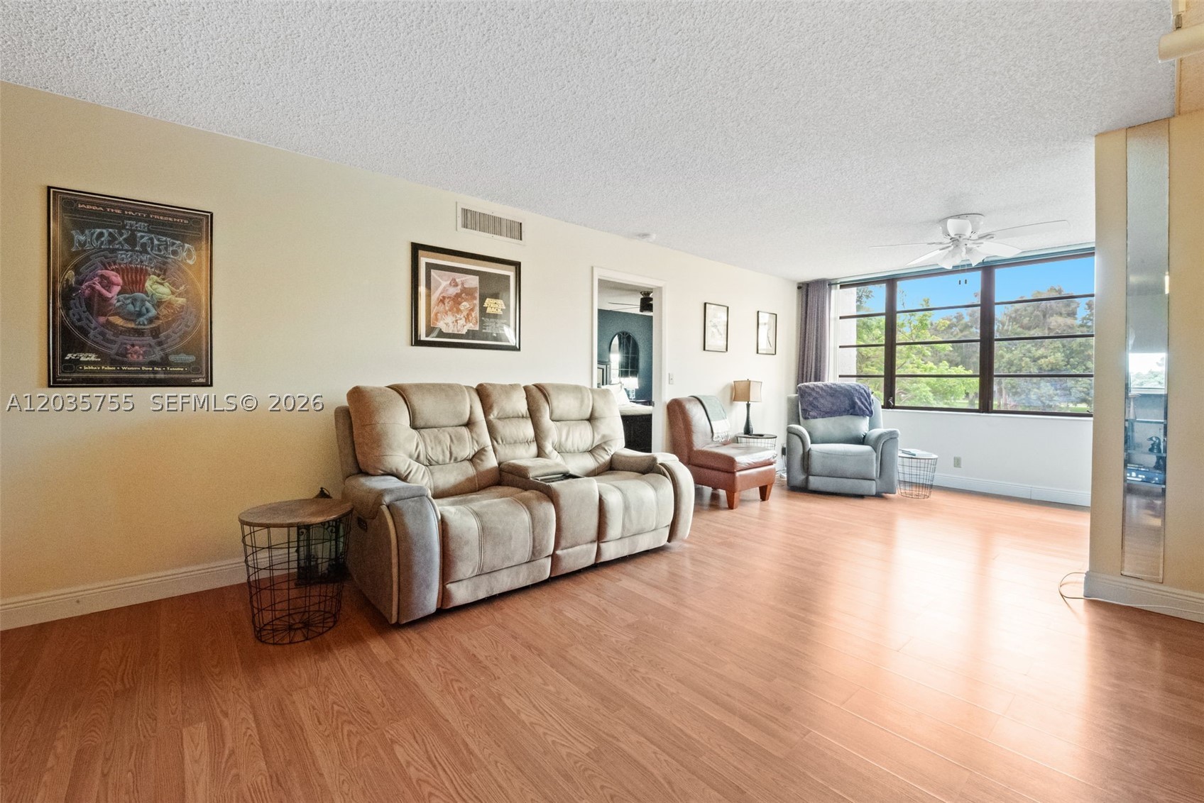 WATERSEDGE AT THE LAKES O - Residential
