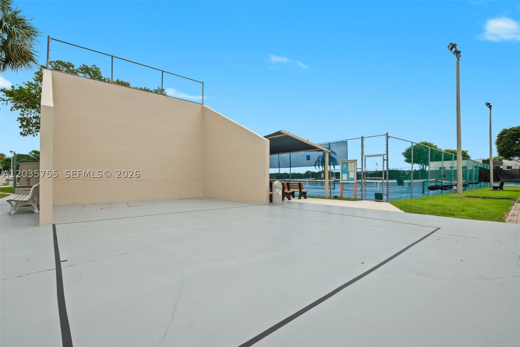 WATERSEDGE AT THE LAKES O - Residential