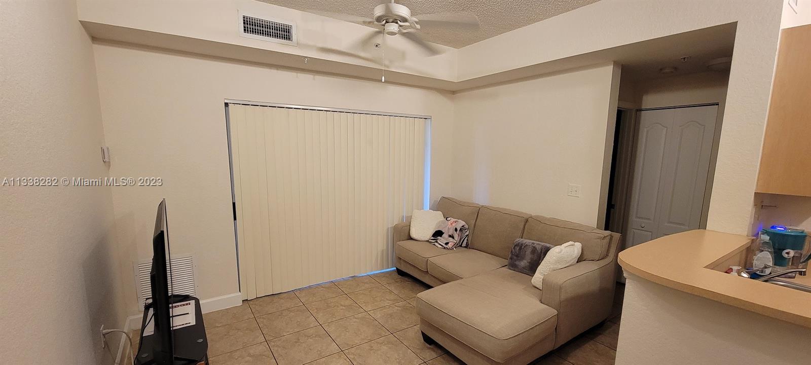VALENCIA CONDO - Residential Lease