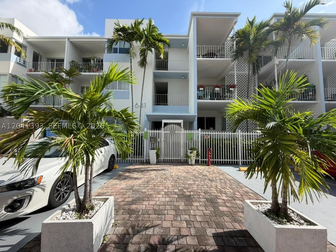 Charming and spacious 1B/1B corner unit located in the heart of South Beach on iconic Espanola Way. This historic property offers a rare opportunity for both investors and end users. The large floor plan is bigger than most units in the area and features a central air, private balcony, abundant natural light, and a desirable corner location.

Situated on the quiet end of vibrant Espanola Way, the well-maintained gated building offers secure access via call box, low HOA fees, and healthy reserves.  Assigned parking may be available for $50/month, based on availability or street parking.  Just a short walk to the beach,  dining, shopping, and entertainment, this vacant unit is easy to show and ready for its next owner. An exceptional opportunity to own in one of Miami Beach's most sought-after neighborhoods.  Don't miss this great opportunity!