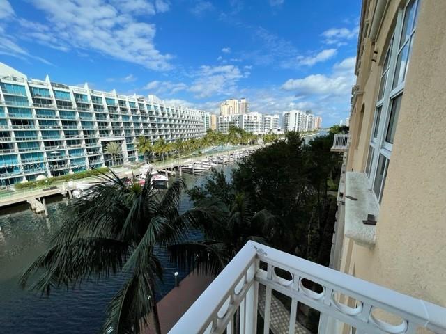 ALAQUA CONDO - Residential Lease
