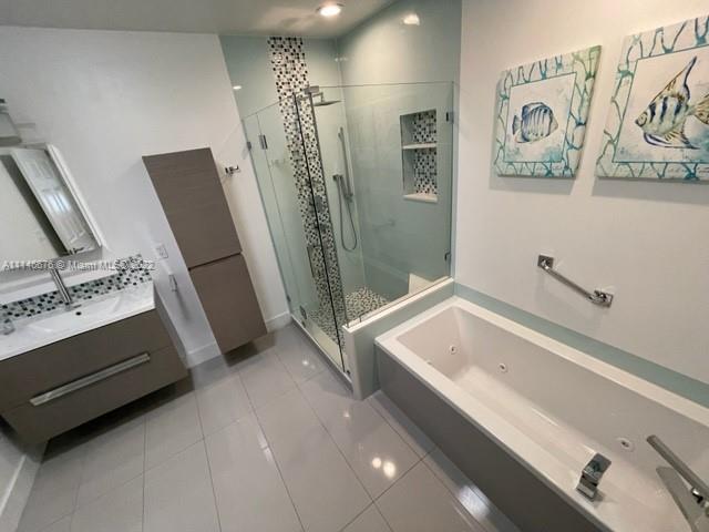 ALAQUA CONDO - Residential Lease