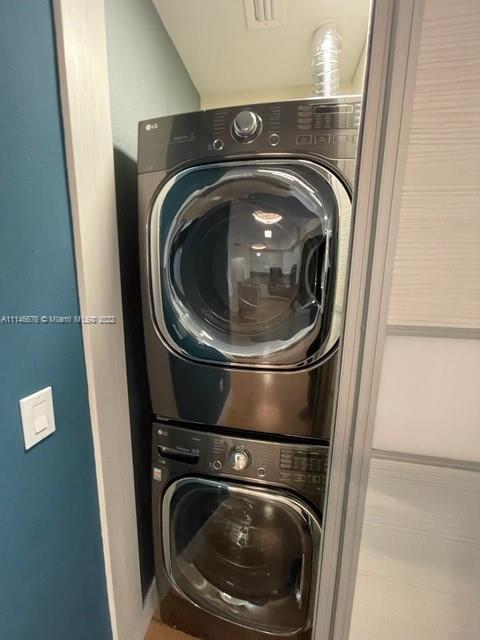 ALAQUA CONDO - Residential Lease