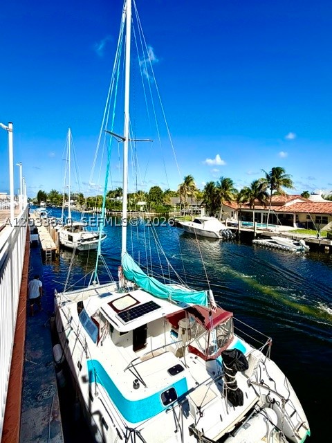 WATERSIDE TOWERS CONDO - Residential
