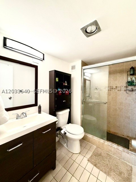 WATERSIDE TOWERS CONDO - Residential