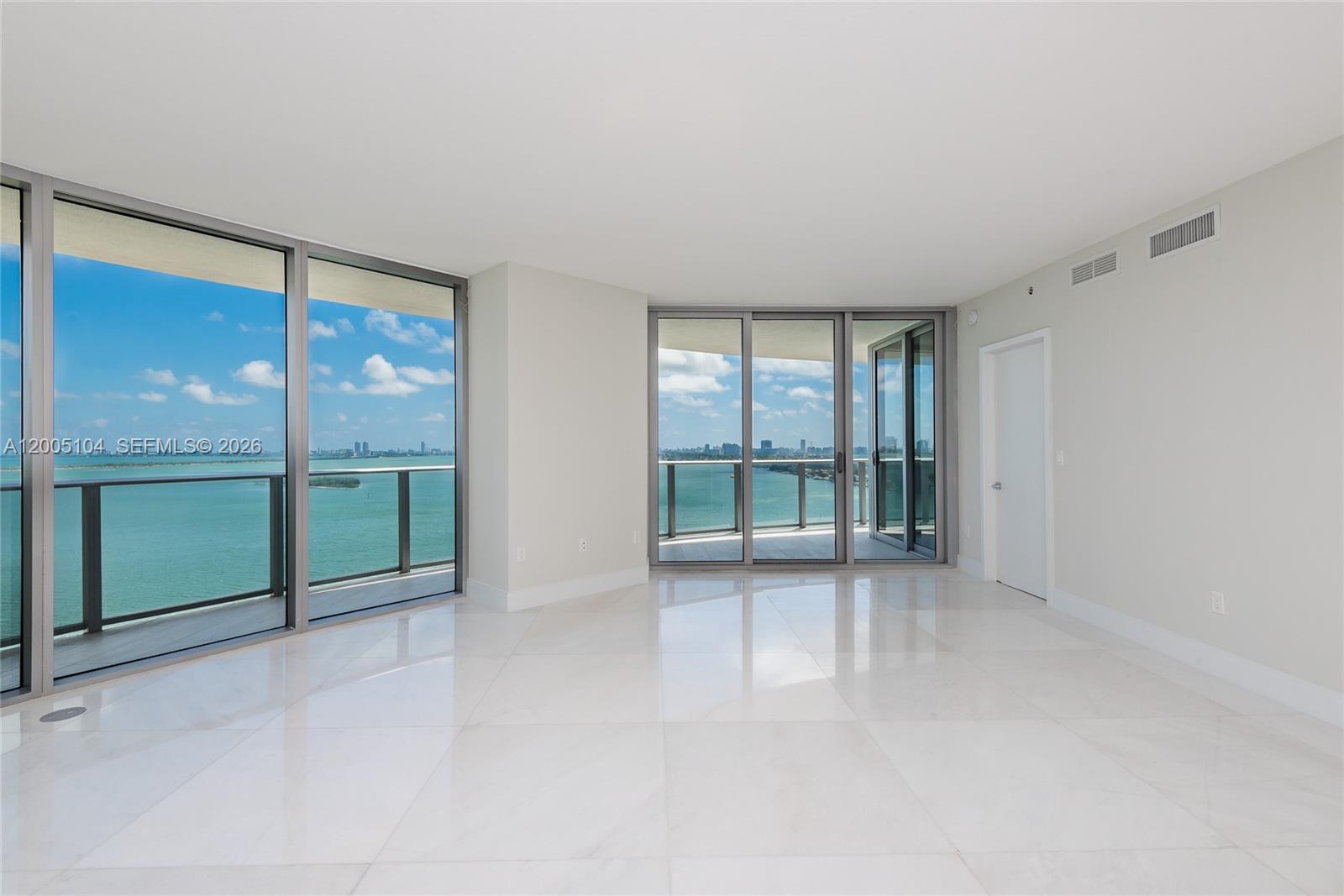 ARIA ON THE BAY CONDO - Residential