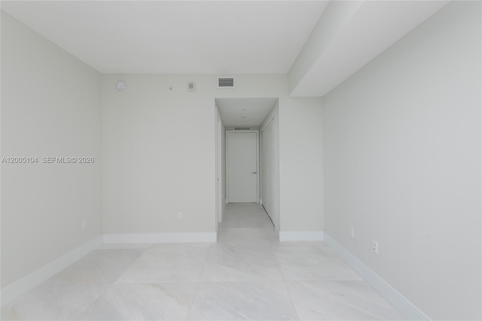 ARIA ON THE BAY CONDO - Residential