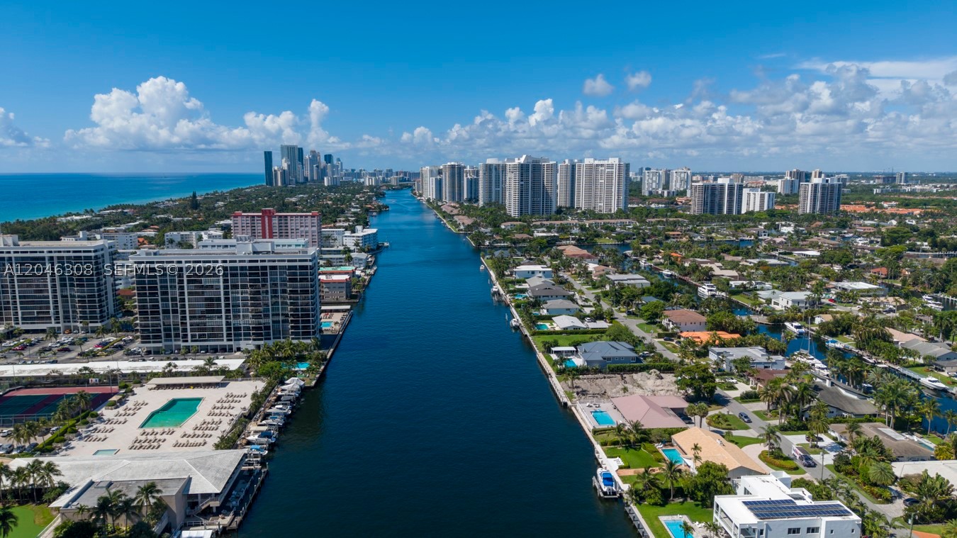 HEMISPHERES CONDO - Residential