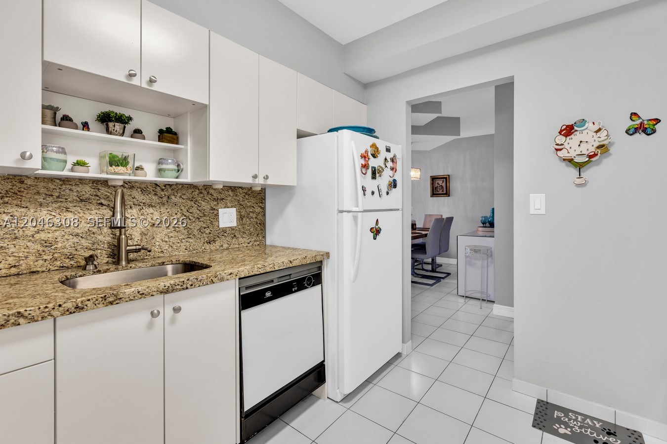 HEMISPHERES CONDO - Residential
