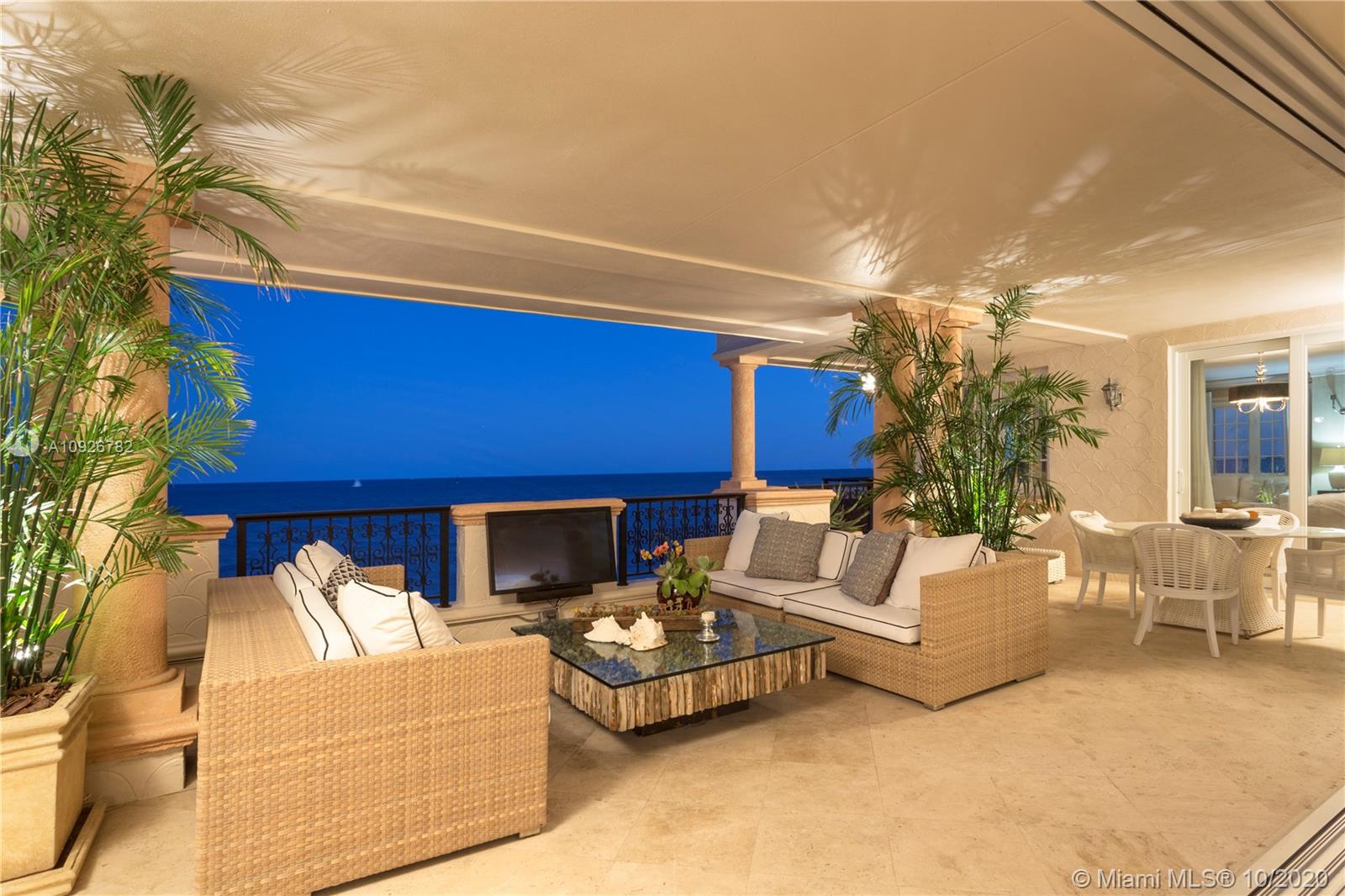 OCEANSIDE FISHER ISL COND - Residential