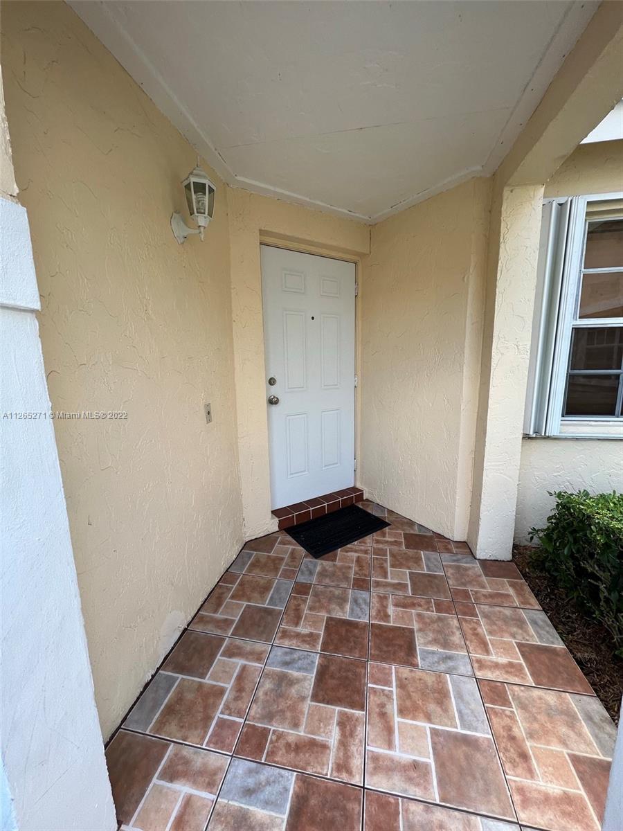 COUNTRY ISLES PH II - Residential Lease