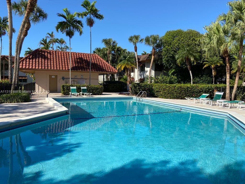 KINGSTON SQUARE CONDO - Residential Lease