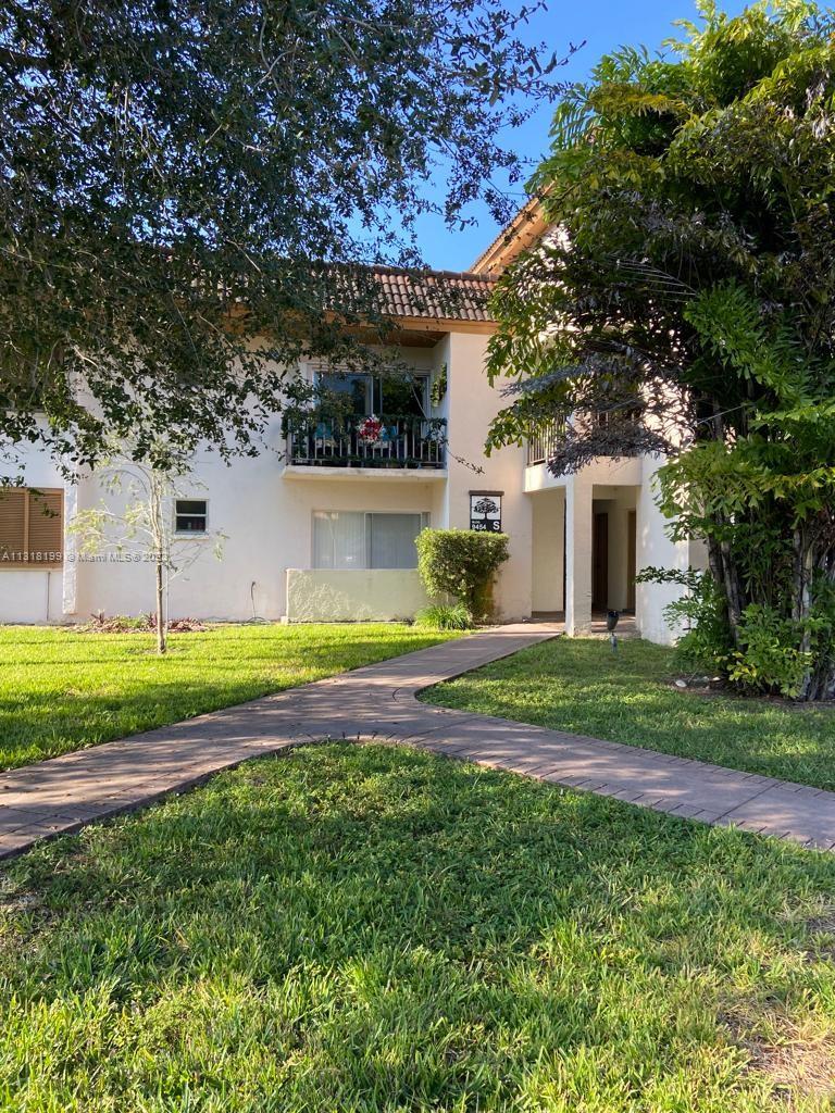 KINGSTON SQUARE CONDO - Residential Lease